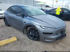 7SAYGDEE9TA672249 2026 TESLA MODEL Y