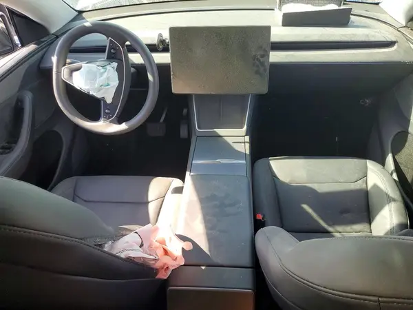 7SAYGDEE9TF332361 2026 TESLA MODEL Y - Image 8