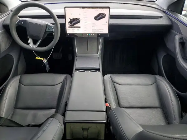 7SAYGDEE9TF343067 2026 TESLA MODEL Y - Image 8