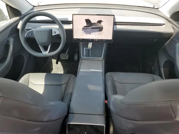 7SAYGDEE9TF343344 2026 TESLA MODEL Y - Image 8