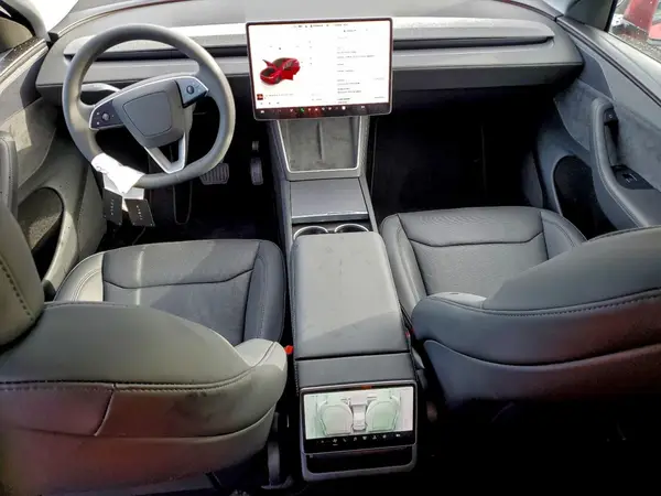 7SAYGDEE9TF345823 2026 TESLA MODEL Y - Image 8