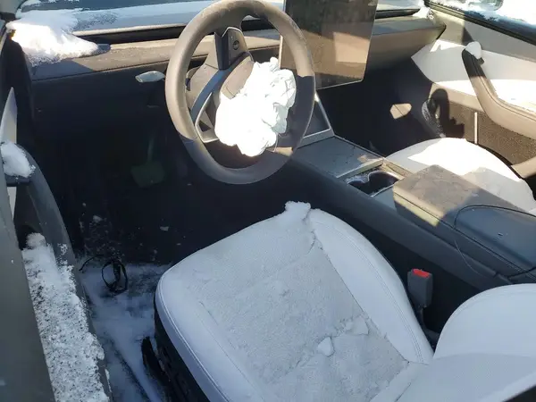 7SAYGDEE9TF348785 2026 TESLA MODEL Y - Image 8