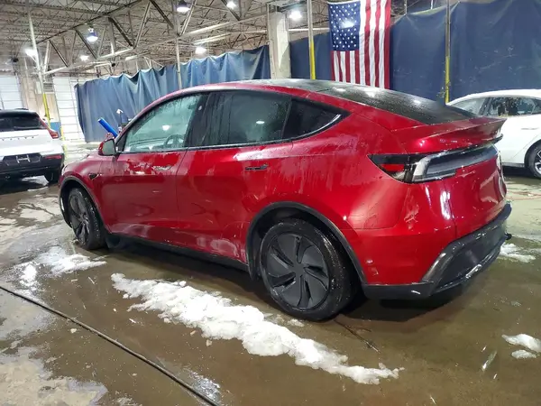 7SAYGDEE9TF360807 2026 TESLA MODEL Y - Image 2