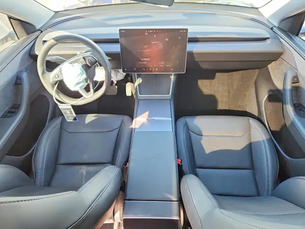 7SAYGDEE9TF365456 2026 TESLA MODEL Y - Image 8