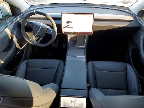 7SAYGDEE9TF376618 2026 TESLA MODEL Y - Image 8