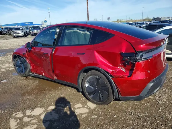 7SAYGDEE9TF403610 2026 TESLA MODEL Y - Image 2