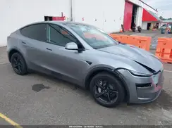 7SAYGDEE9TF408550 2026 TESLA MODEL Y