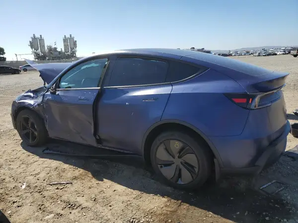 7SAYGDEE9TF415126 2026 TESLA MODEL Y - Image 2