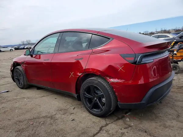 7SAYGDEE9TF556486 2026 TESLA MODEL Y - Image 2
