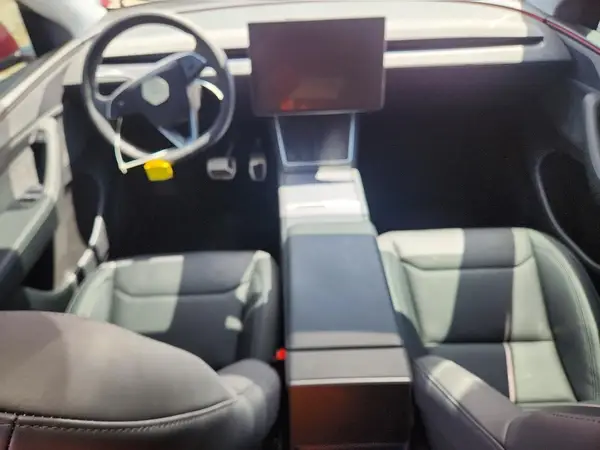 7SAYGDEE9TF558304 2026 TESLA MODEL Y - Image 8