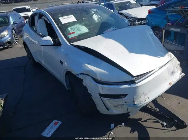 7SAYGDEE9TF647516 2026 TESLA MODEL Y - Image 1