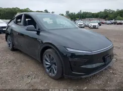 7SAYGDEE9TF653235 2026 TESLA MODEL Y
