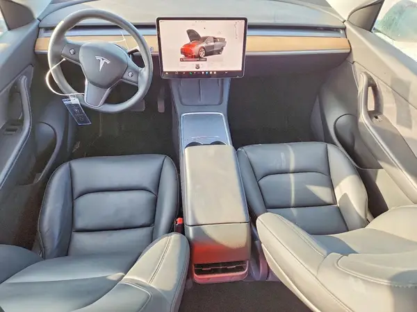 7SAYGDEEXNA003717 2022 TESLA MODEL Y - Image 8