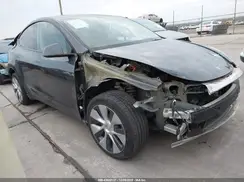 7SAYGDEEXNA004561 2022 TESLA MODEL Y