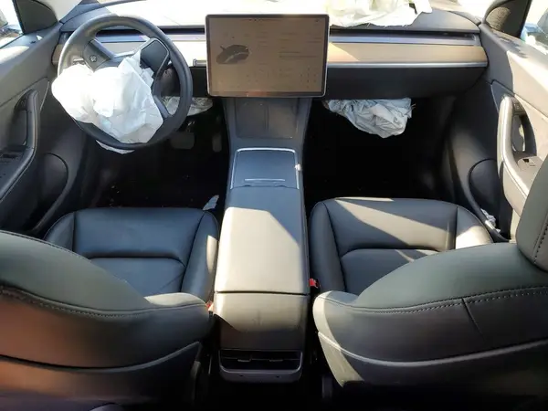 7SAYGDEEXNA008514 2022 TESLA MODEL Y - Image 8
