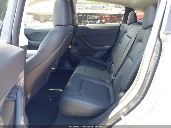 7SAYGDEEXNA009372 2022 TESLA MODEL Y - Image 8