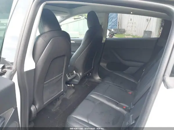 7SAYGDEEXNA012630 2022 TESLA MODEL Y - Image 8