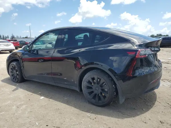 7SAYGDEEXNA013681 2022 TESLA MODEL Y - Image 2