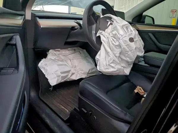 7SAYGDEEXNA013700 2022 TESLA MODEL Y - Image 8