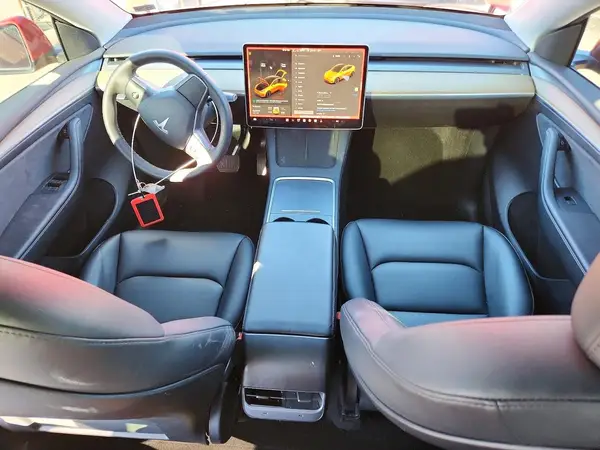 7SAYGDEEXNA013860 2022 TESLA MODEL Y - Image 8
