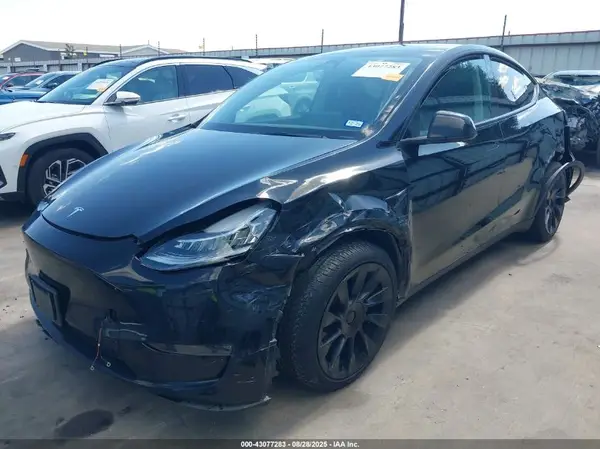 7SAYGDEEXNA014099 2022 TESLA MODEL Y - Image 2