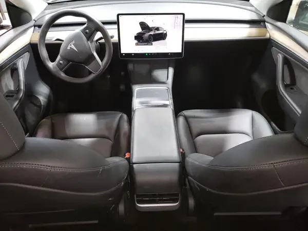 7SAYGDEEXNA014281 2022 TESLA MODEL Y - Image 8
