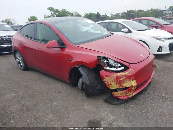 7SAYGDEEXNA018797 2022 TESLA MODEL Y - Image 1