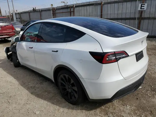 7SAYGDEEXNA019917 2022 TESLA MODEL Y - Image 2