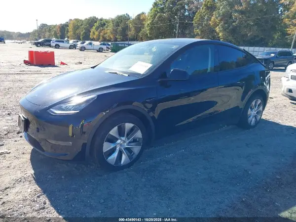 7SAYGDEEXNA021425 2022 TESLA MODEL Y - Image 2