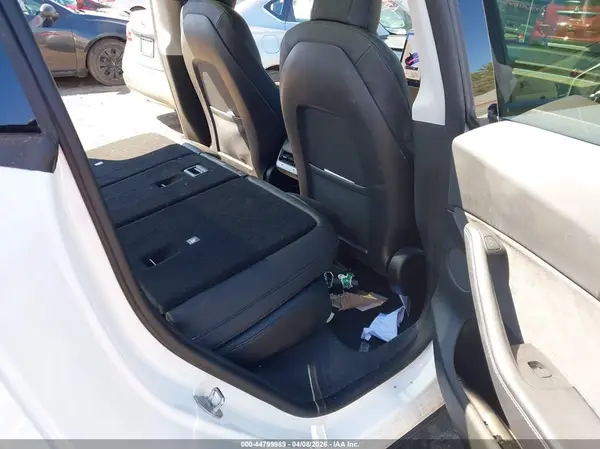 7SAYGDEEXNF309285 2022 TESLA MODEL Y - Image 8