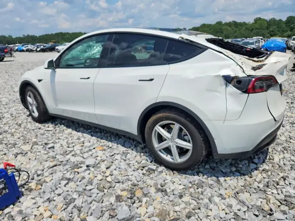 7SAYGDEEXNF316057 2022 TESLA MODEL Y - Image 2