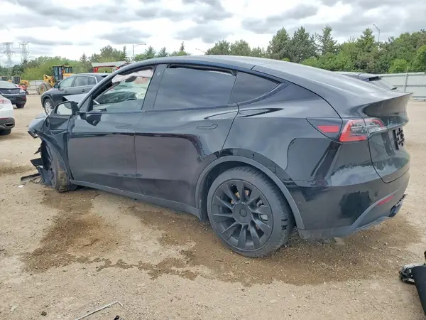 7SAYGDEEXNF320786 2022 TESLA MODEL Y - Image 2