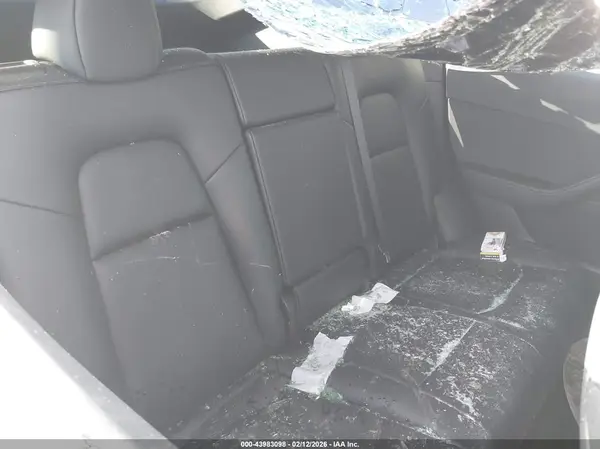 7SAYGDEEXNF320917 2022 TESLA MODEL Y - Image 8