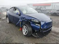 7SAYGDEEXNF322781 2022 TESLA MODEL Y
