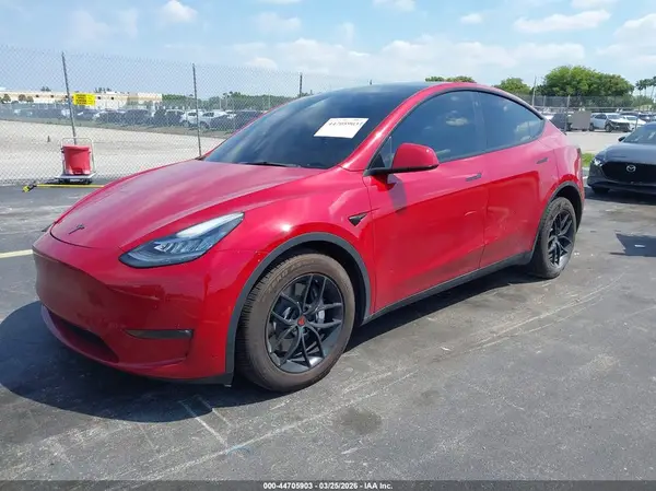 7SAYGDEEXNF327138 2022 TESLA MODEL Y - Image 2