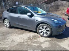 7SAYGDEEXNF327589 2022 TESLA MODEL Y
