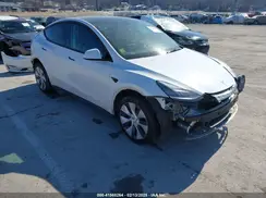 7SAYGDEEXNF332386 2022 TESLA MODEL Y