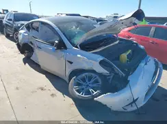7SAYGDEEXNF340357 2022 TESLA MODEL Y