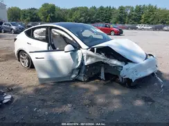 7SAYGDEEXNF355439 2022 TESLA MODEL Y