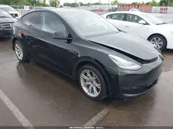 7SAYGDEEXNF356462 2022 TESLA MODEL Y