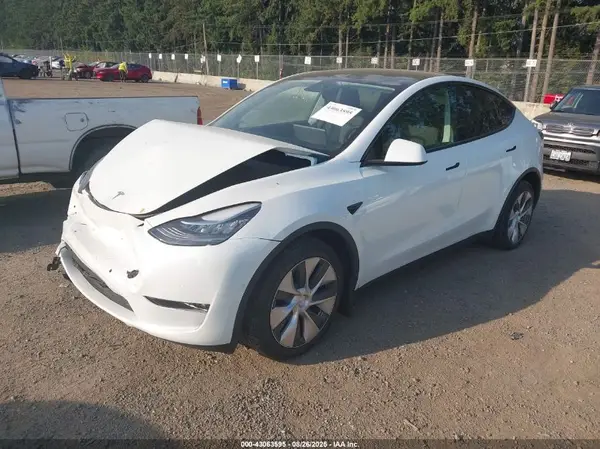 7SAYGDEEXNF361564 2022 TESLA MODEL Y - Image 2