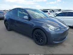7SAYGDEEXNF367073 2022 TESLA MODEL Y