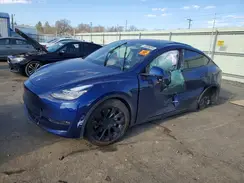 7SAYGDEEXNF371303 2022 TESLA MODEL Y