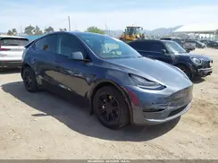 7SAYGDEEXNF373701 2022 TESLA MODEL Y