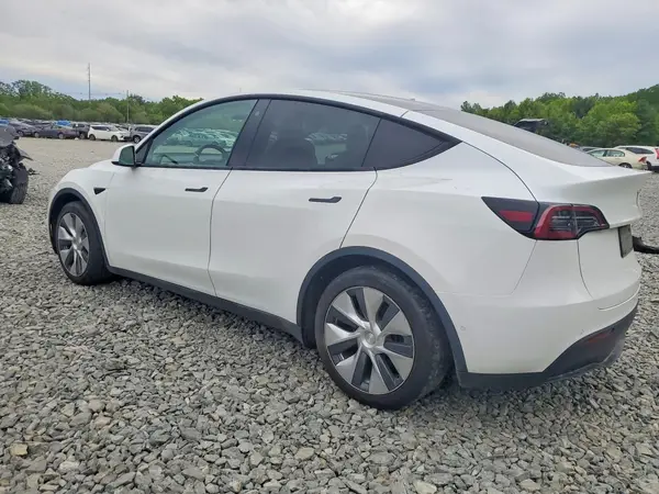 7SAYGDEEXNF378560 2022 TESLA MODEL Y - Image 2