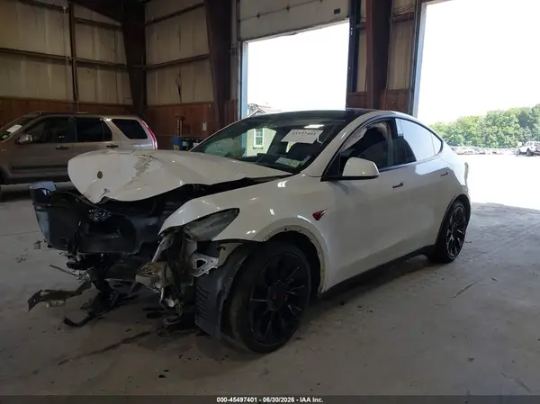 7SAYGDEEXNF385654 2022 TESLA MODEL Y - Image 2