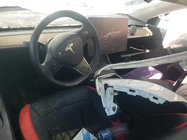 7SAYGDEEXNF385831 2022 TESLA MODEL Y - Image 8