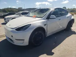 7SAYGDEEXNF385881 2022 TESLA MODEL Y