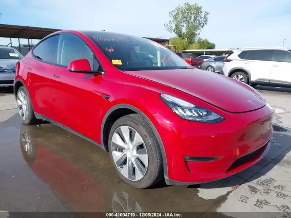 7SAYGDEEXNF391387 2022 TESLA MODEL Y - Image 1