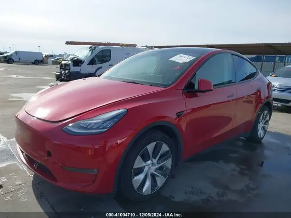 7SAYGDEEXNF391387 2022 TESLA MODEL Y - Image 2